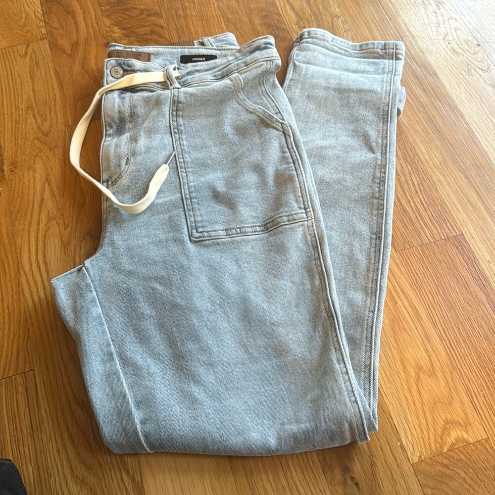 Judy Blue HIGH WAIST Jogger 13/31 NWOT